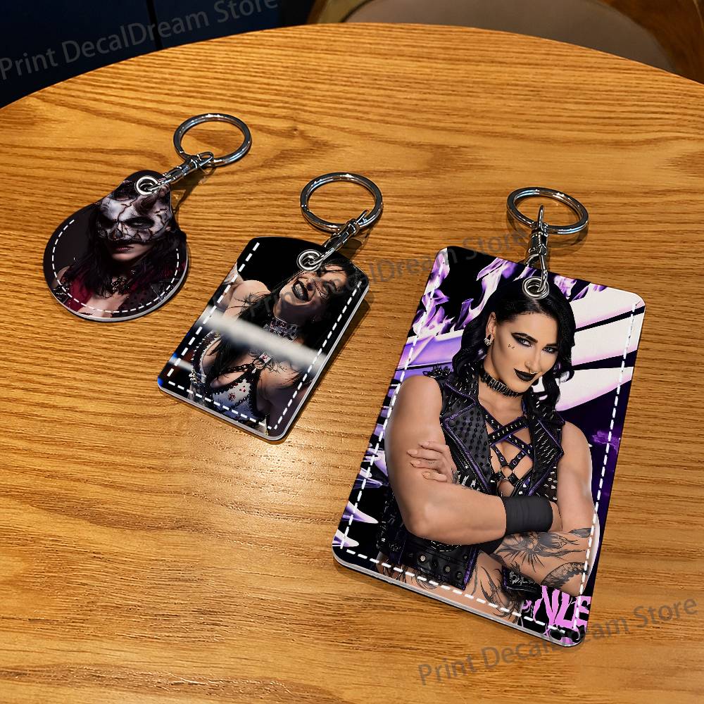 R-Rhea Ripley Llavero Porta Ta - Leatherwork Keychain reseña y precio
