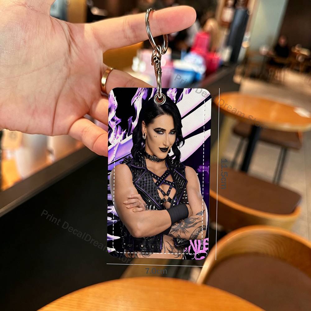 R-Rhea Ripley Llavero Porta Ta - Leatherwork Keychain reseña y precio